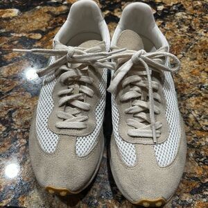 Veja White Sneakers with light green V